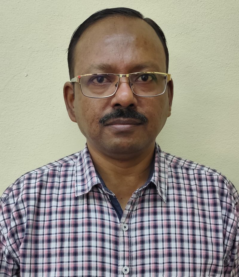 Dr. Devesh Nigam